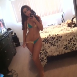 Uldouz Wallace - leaked pics.