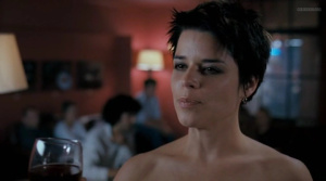 Re: Neve Campbell.